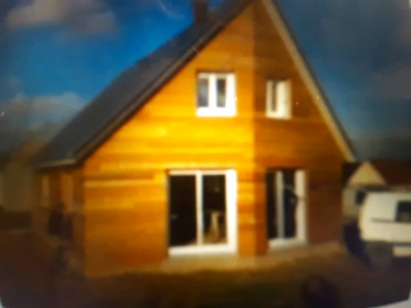 Où trouver une entreprise spécialisée dans la construction de maison en bois à Évreux proche de Rouen