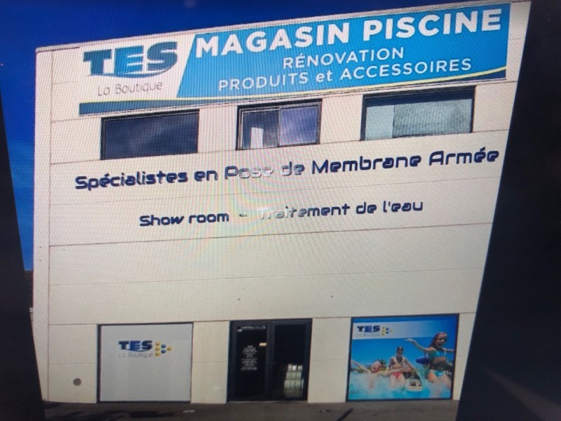 Recherche un spécialiste pour la rénovation de ma piscine en membrane armée à Mougins
