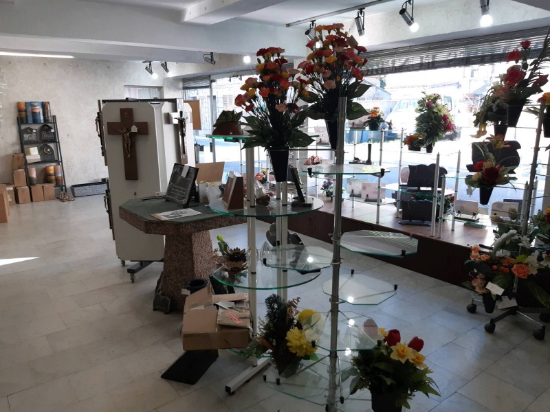 Où trouver une maison funéraire spécialisé dans la marbrerie à Ivry-la-Bataille près de Pacy-sur-Eure