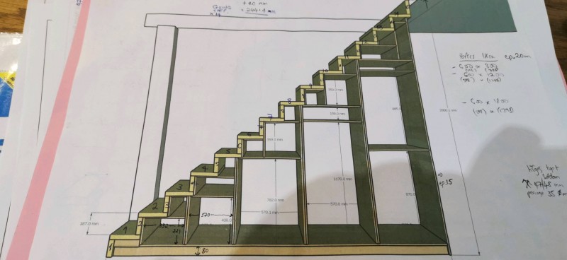 Conception d'un escalier sur mesure en bois à Soustons dans les Landes