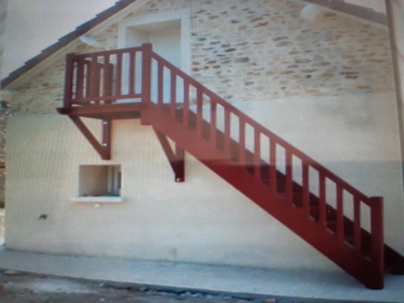 Trouver un fabricant d'escalier sur mesure dans la région de Vernon près de Évreux dans l'Eure dans le 27