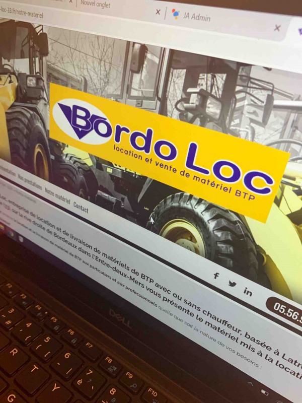 Elévateur télescopique pour chantiers dans l’entre deux mers