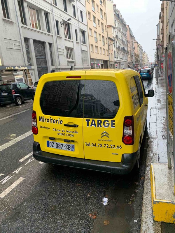 Miroiterie haut-de-gamme et de qualité si tu es dans le septième arrondissement de Lyon