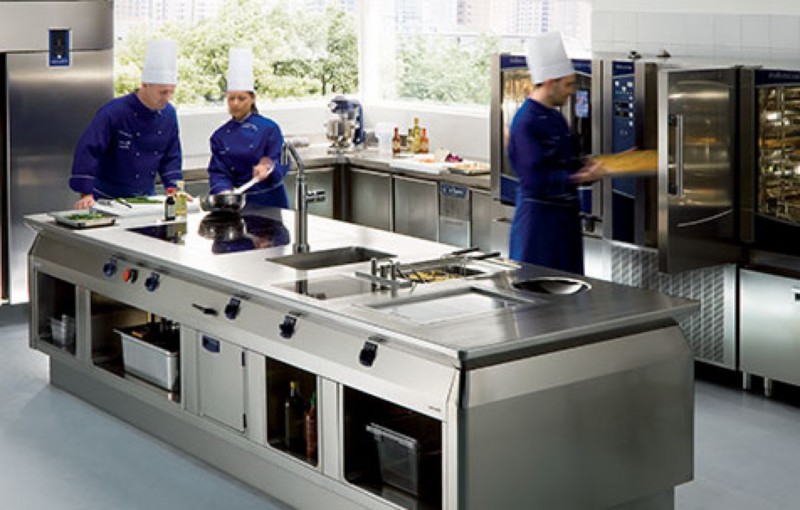 Trouver un professionnel spécialisé dans l’installation de cuisine en inox dans un restaurant à Rosny-sous-Bois près de Bobigny LOGISTIC C2M