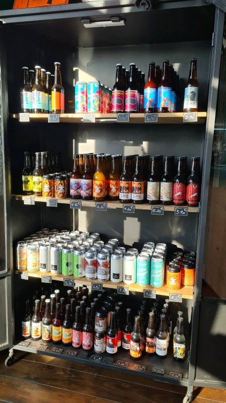 Où trouver cave à bières artisanales en canette originale à Aix-en-Provence Venelles