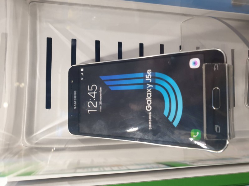 Coriolis Telecom vous propose un remarquable iPhone 7 qui résiste à l'eau sur Paris 20 eme arrondissement