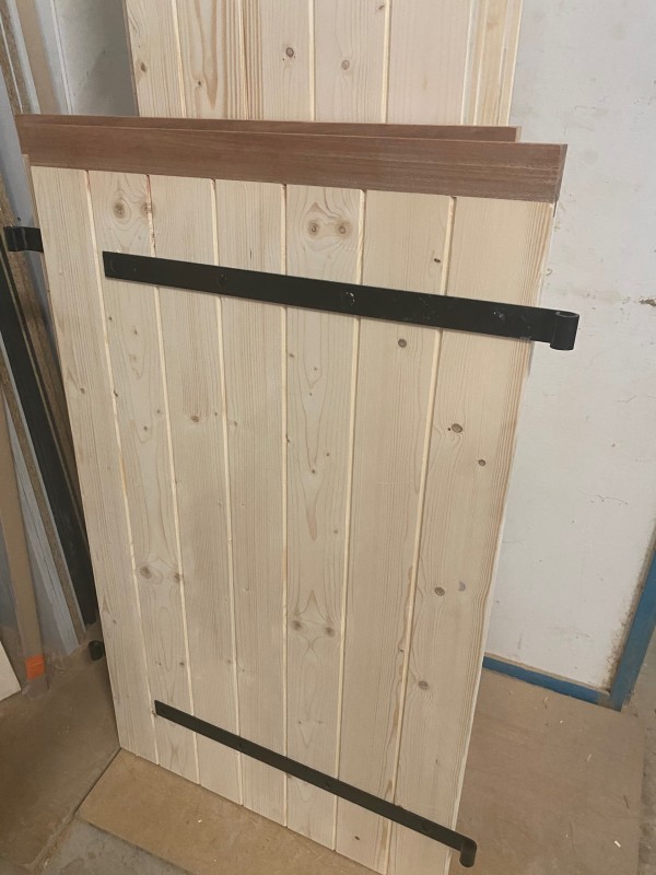  Où trouver des volets sur-mesure en bois à Salon De Provence 