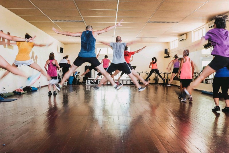Comment perdre du poids avant l'été dans un club de fitness à Béziers proche d'adge.