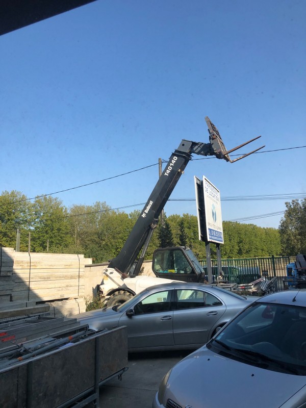 Recherche location échafaudage pour immeuble de 6 m de hauteur à Sevran