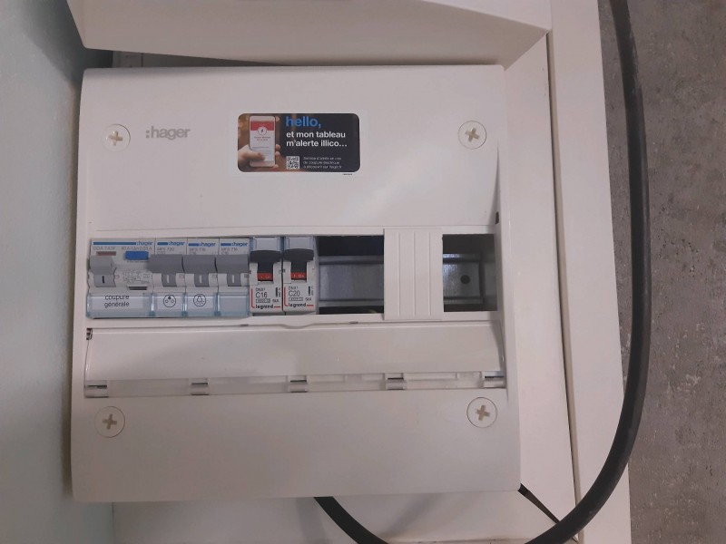 Où trouver un spécialiste pour remplacement de disjoncteur Neuf à Boulogne-Billancourt